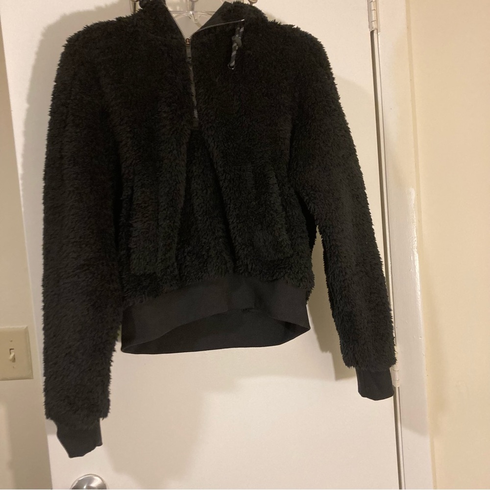 Lululemon Oh So Sherpa Black Half Zip - Picture 3 of 9